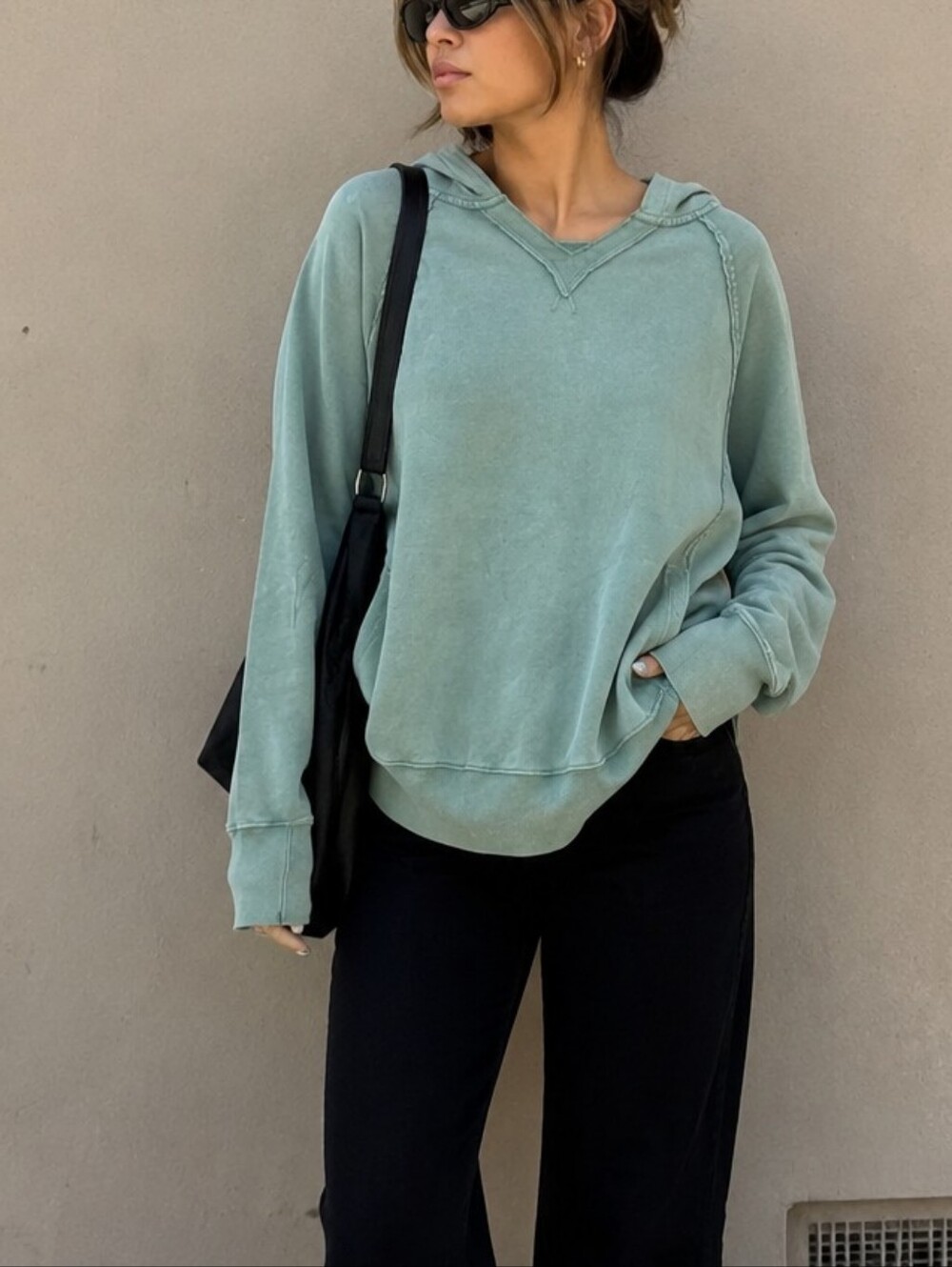 American Eagle Oversized Hooded Sweatshirt Lived-In S